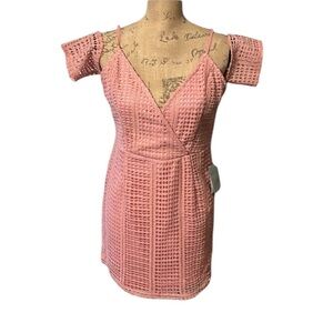 Missguided pink lace cold shoulder bodycon dress. NWT